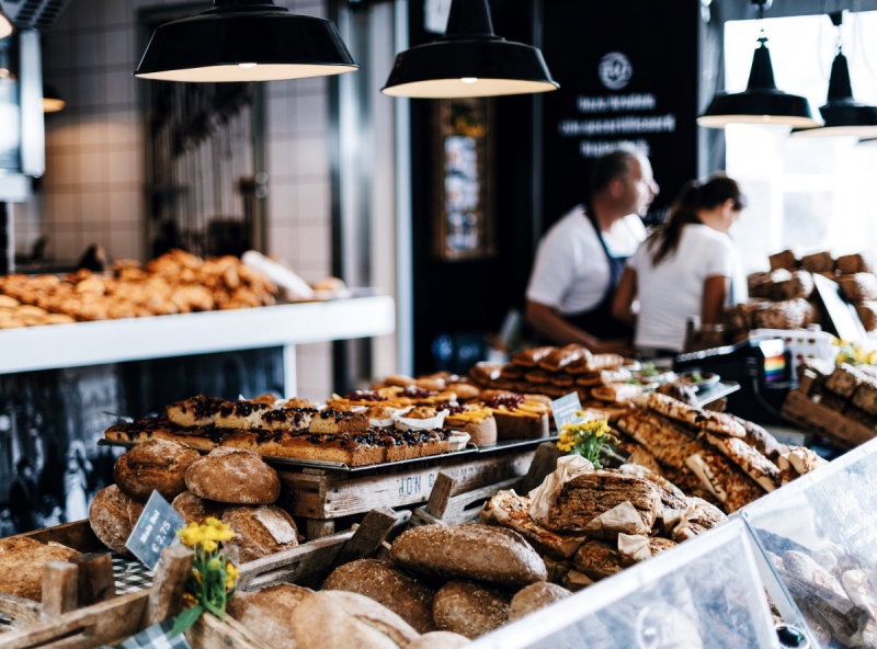 boulangerie-ST CYR SUR MER-min_bakery_bread_food_market_pastries_shop_store-1169705